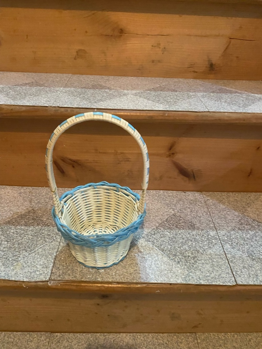 Woven Cream & Blue Jewelry Basket Organizer